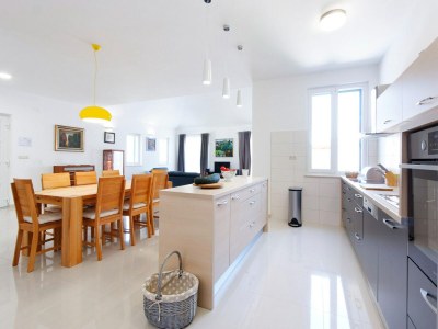 Villa Villa in Kroatien mit Bergblick - Features photo 20