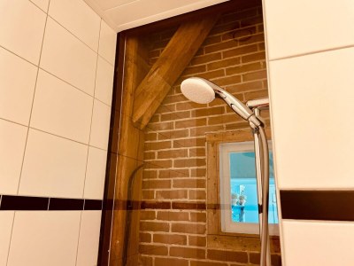 Farmhouse Cozy Countryside Getaway - Features photo 12