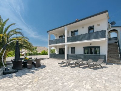 Holiday apartment Villa LiLi Apt 2 - Outdoor photo 2