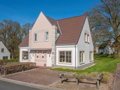 Holiday park Ferienvilla mit Garten in Bad Bentheim - Holiday park