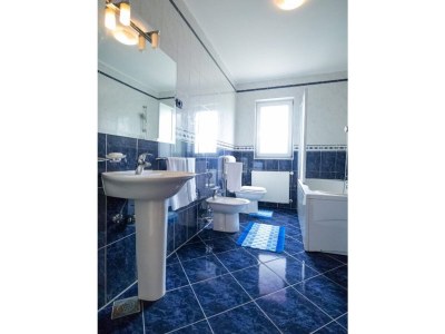 Villa Villa Vintiana - Private Pool, Six Bedrooms - Features photo 40