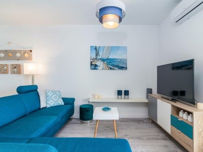 Apartment Pool Apartment Sax with Sea View (Private Pool) - Features photo 23