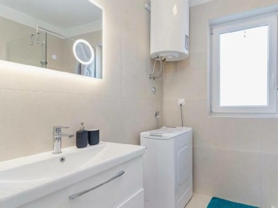 Apartment Pool Apartment Sax with Sea View (Private Pool) - Features photo 30