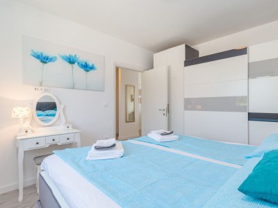 Apartment Pool Apartment Sax with Sea View (Private Pool) - Features photo 39