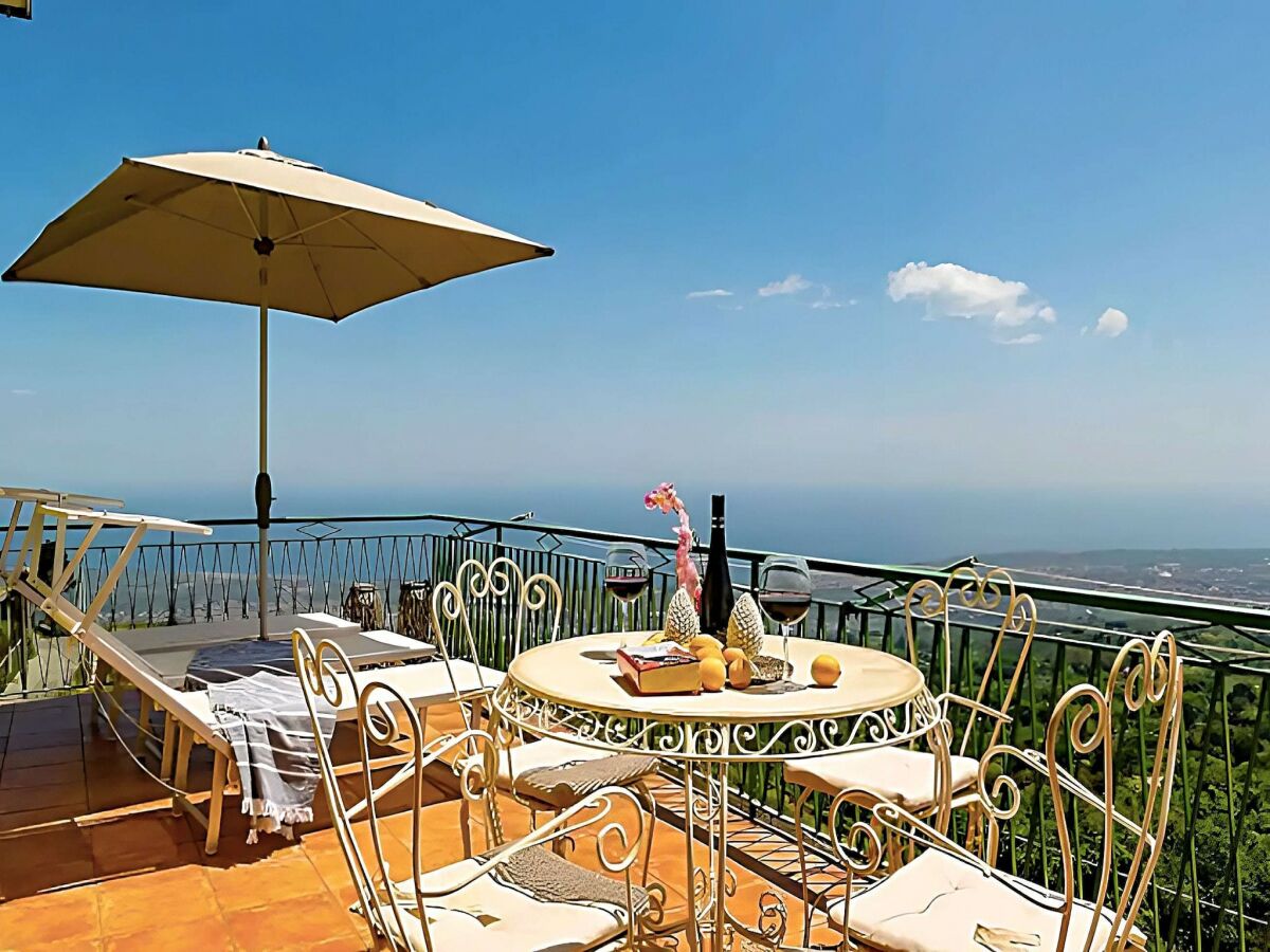 Holiday house Belvilla by OYO Charming holiday home with views - Outdoor photo 2