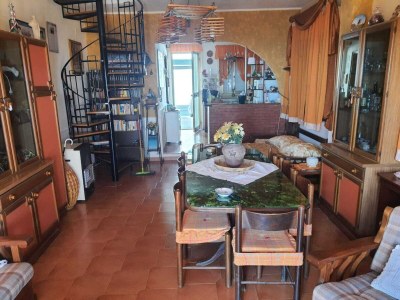 Holiday house Belvilla by OYO Charming holiday home with views - Features photo 9