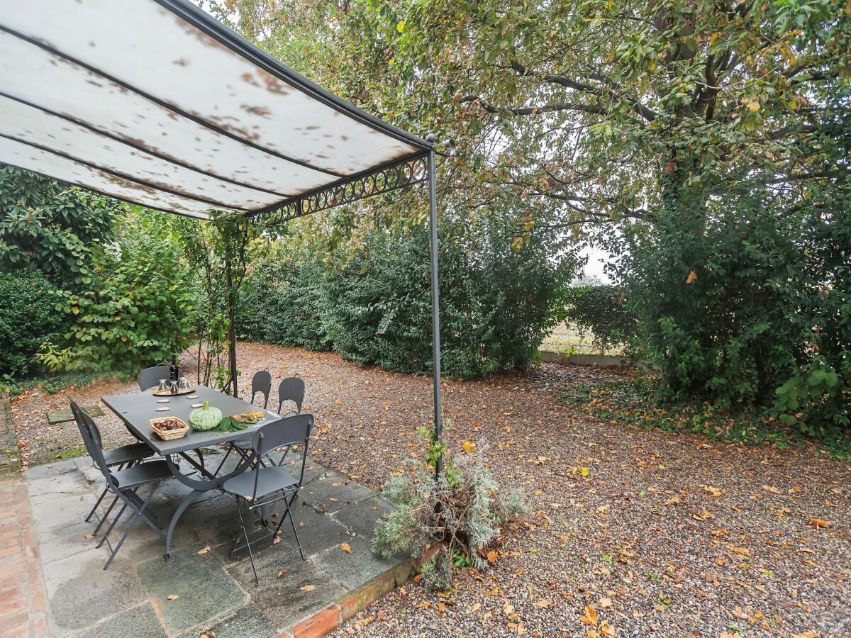 Cottage Stagno Lombardo Gartenwohnung - Outdoor photo 2