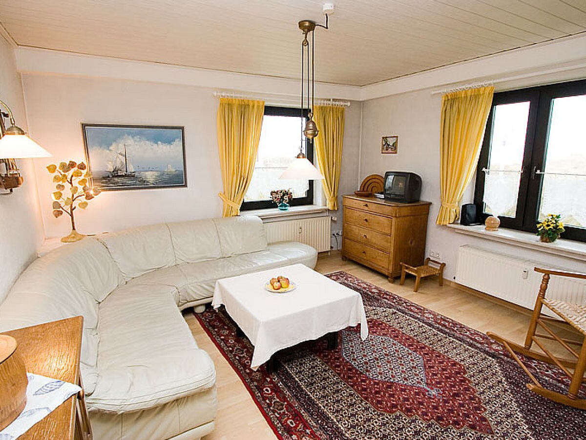 Holiday apartment "Dünenschlößchen" - Features photo 2