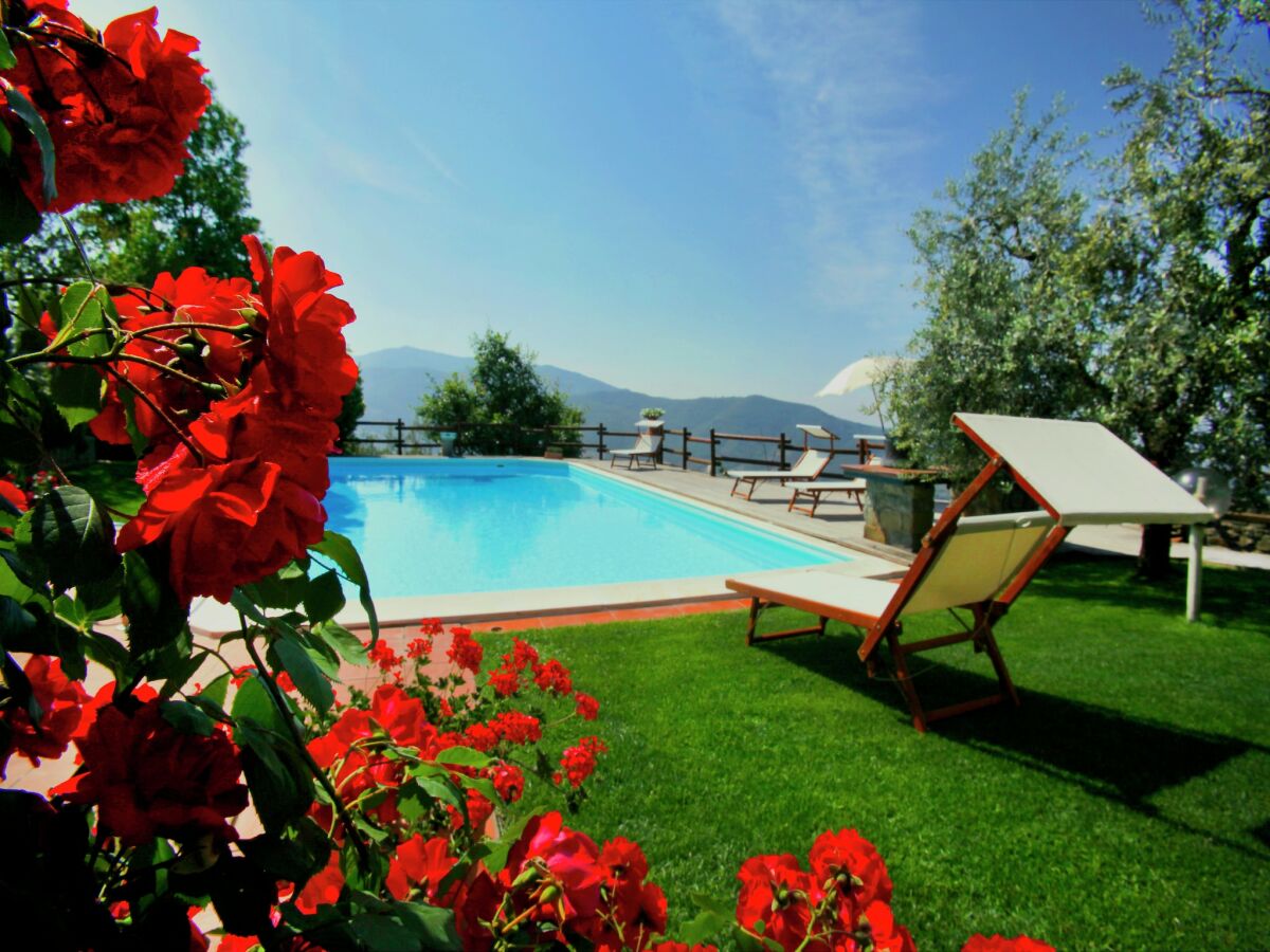 Villa Villa in der Toskana mit Pool und Talblick - Outdoor photo 4