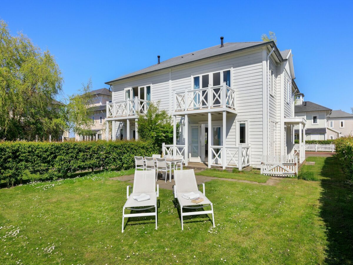Holiday park Villa in Hellevoetsluis nahe Nordseestrand