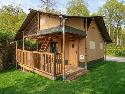 Holiday park Glamping Tent by Lake De Rhederlaag - Outdoor photo 6