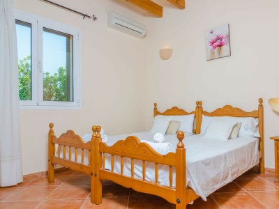 Villa CAN CLARET - Features photo 27