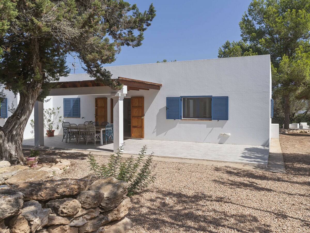 Holiday house Es Lliri Blanc - Outdoor photo 2