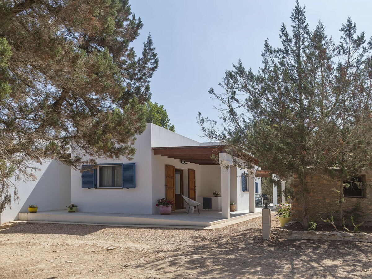 Holiday house Es Lliri Blanc - Outdoor photo 4