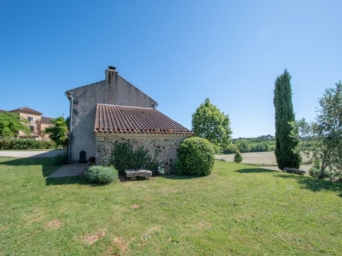 Holiday house Sauveterre Pool Escape - Outdoor photo 3