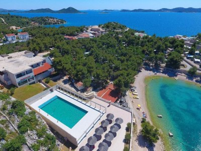 caravan Mobile home in Drage with garden - Outdoor photo 39