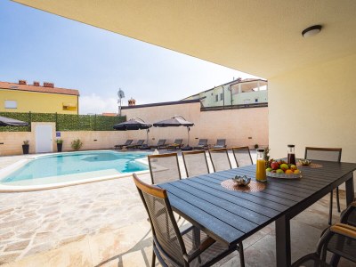 Villa Villa Nur Amela with Pool, Jacuzzi, Darts - Outdoor photo 8