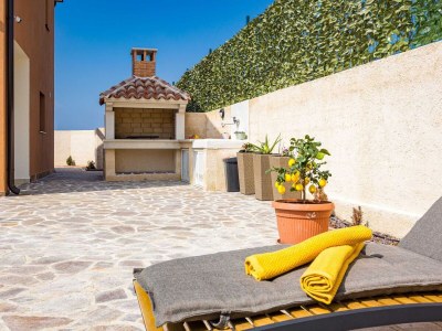 Villa Villa Nur Amela with Pool, Jacuzzi, Darts - Outdoor photo 10