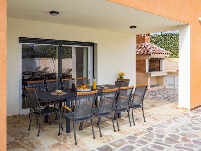 Villa Villa Nur Amela with Pool, Jacuzzi, Darts - Outdoor photo 14