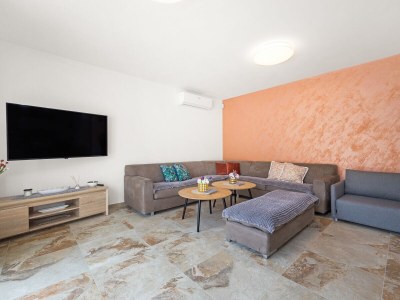 Villa Villa Nur Amela with Pool, Jacuzzi, Darts - Features photo 19