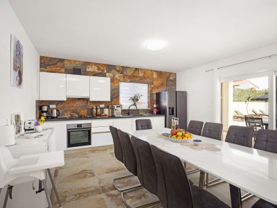 Villa Villa Nur Amela with Pool, Jacuzzi, Darts - Features photo 22