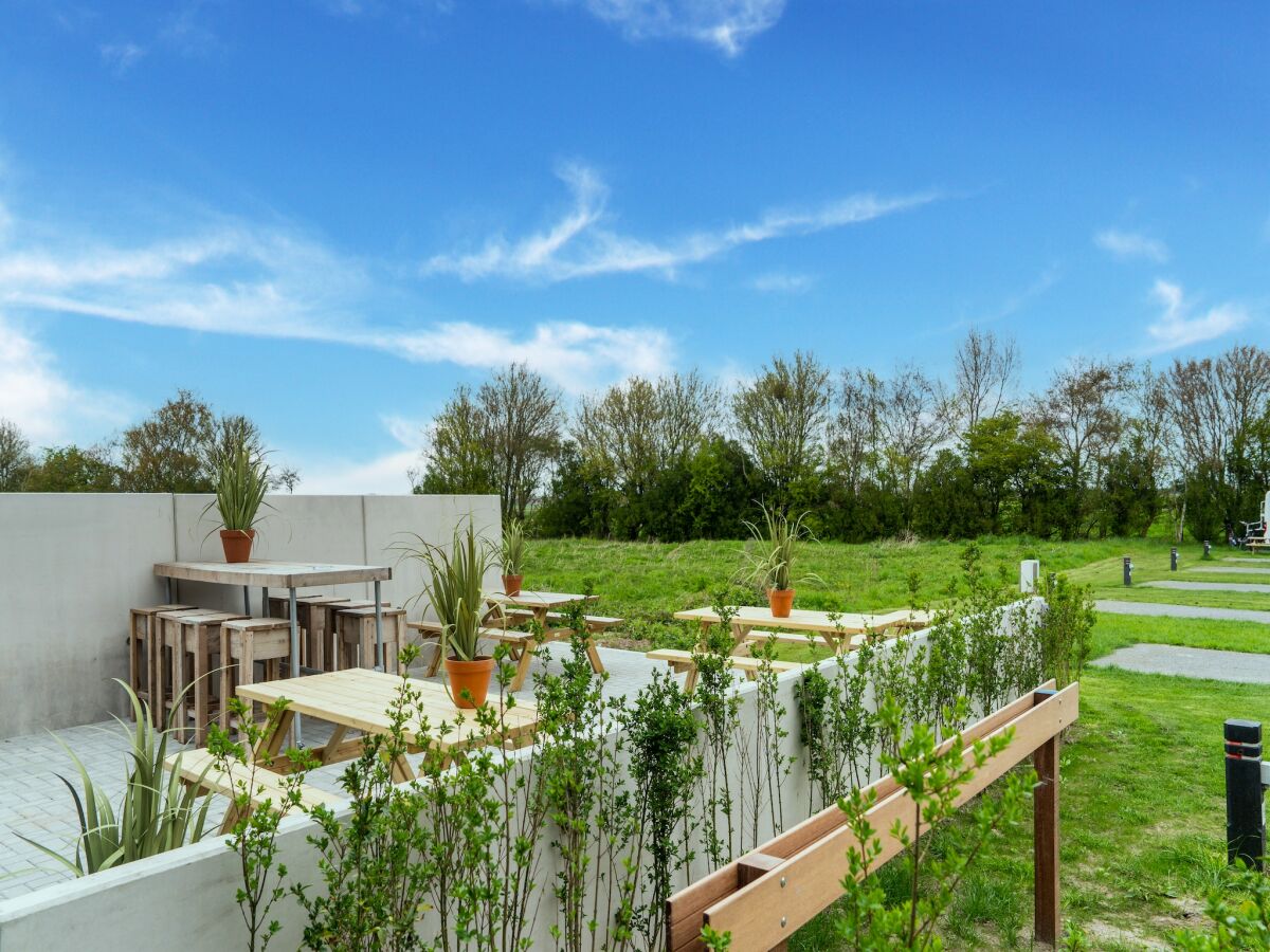 Holiday house Romantisches Studio in Stellendam mit Terrasse - Outdoor photo 2