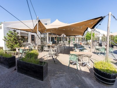 Holiday park Modernes Chalet in Küstennähe - Outdoor photo 28