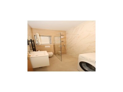 Apartment Magdales - Comfort Three Bedroom Apartment - Features photo 17