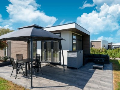 Holiday house Ländliches Haus im Park bei Molenschot - Holiday house