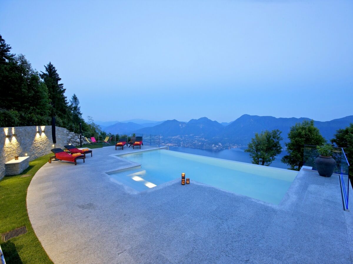 Villa Belvilla by OYO Villa Confalonieri - Sedici - Outdoor photo 2