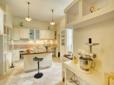 Castle Superb château near the Canal du Midi - Features photo 11