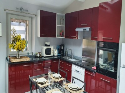 Holiday house Simplistic Holiday Home in Orgon with Swimming Pool - Features photo 17