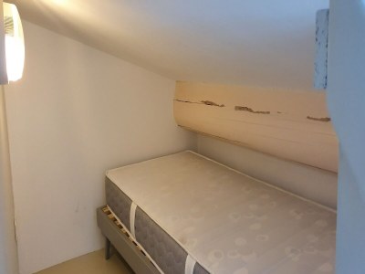 Holiday house Simplistic Holiday Home in Orgon with Swimming Pool - Features photo 18