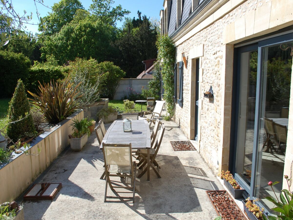 Holiday house Luxuriöses Ferienhaus mit Garten in Strandnähe - Outdoor photo 3