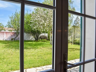 Holiday house Geräumiges Ferienhaus am Meer in Loix - Outdoor photo 5