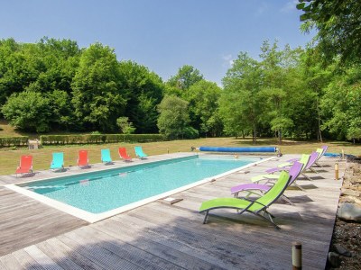 Holiday house Schönes Ferienhaus mit Schwimmbad - Outdoor photo 7