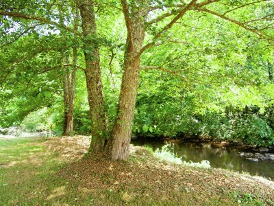 Holiday house Schönes Ferienhaus mit Schwimmbad - Outdoor photo 12