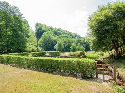 Holiday house Charmantes Chalet mit Schwimmbad - Outdoor photo 6