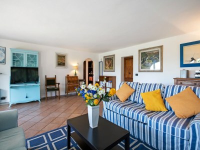 Holiday house Belvilla by OYO La Romola - Features photo 17