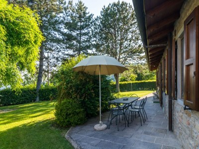 Holiday house Wunderschönes Ferienhaus in Dicomano mit Schwimmbad - Outdoor photo 8