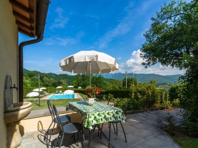 Holiday house Schönes Cottage in Dicomano mit Pool - Outdoor photo 11