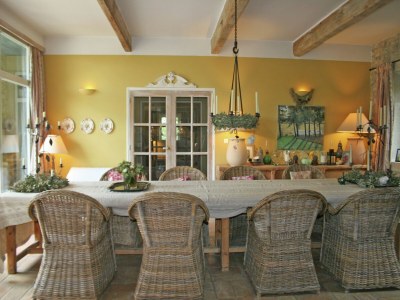 Cottage Spacious Mansion in Grignan with Swimming Pool - Features photo 12