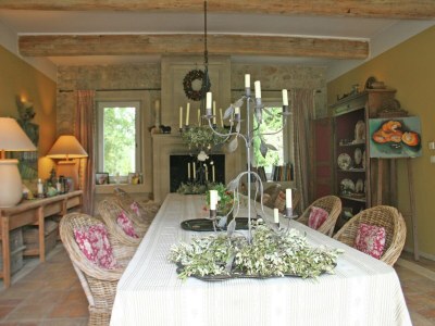 Cottage Spacious Mansion in Grignan with Swimming Pool - Features photo 16