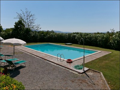 Farmhouse Geräumiger Bauernhof mit Swimmingpool in Cortona in Riccio - Farmhouse