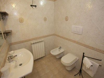 Farmhouse Geräumiger Bauernhof mit Swimmingpool in Cortona - Features photo 28