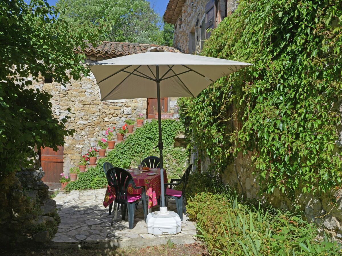 Villa Villa in Bagard with Garden, BBQ, Garden Furniture, Playroom - Outdoor photo 5