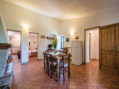 Farmhouse San Gimignano Hillside Haven - Features photo 8