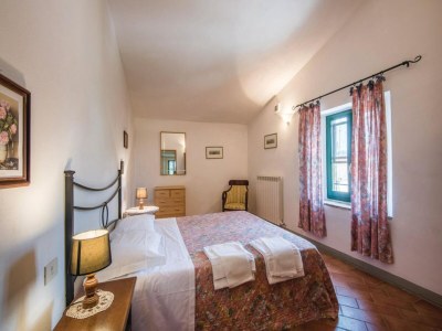 Farmhouse San Gimignano Hillside Haven - Features photo 9