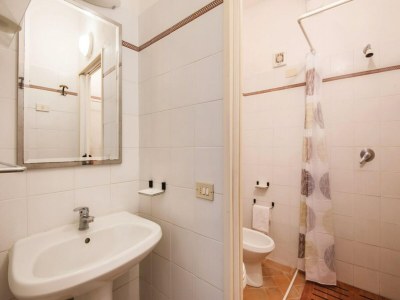 Farmhouse Tuscan Farmhouse with Pool - Features photo 12