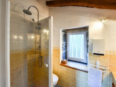 Holiday house Holiday Home Saint-Beauzire near Pauillac Castle - Features photo 12